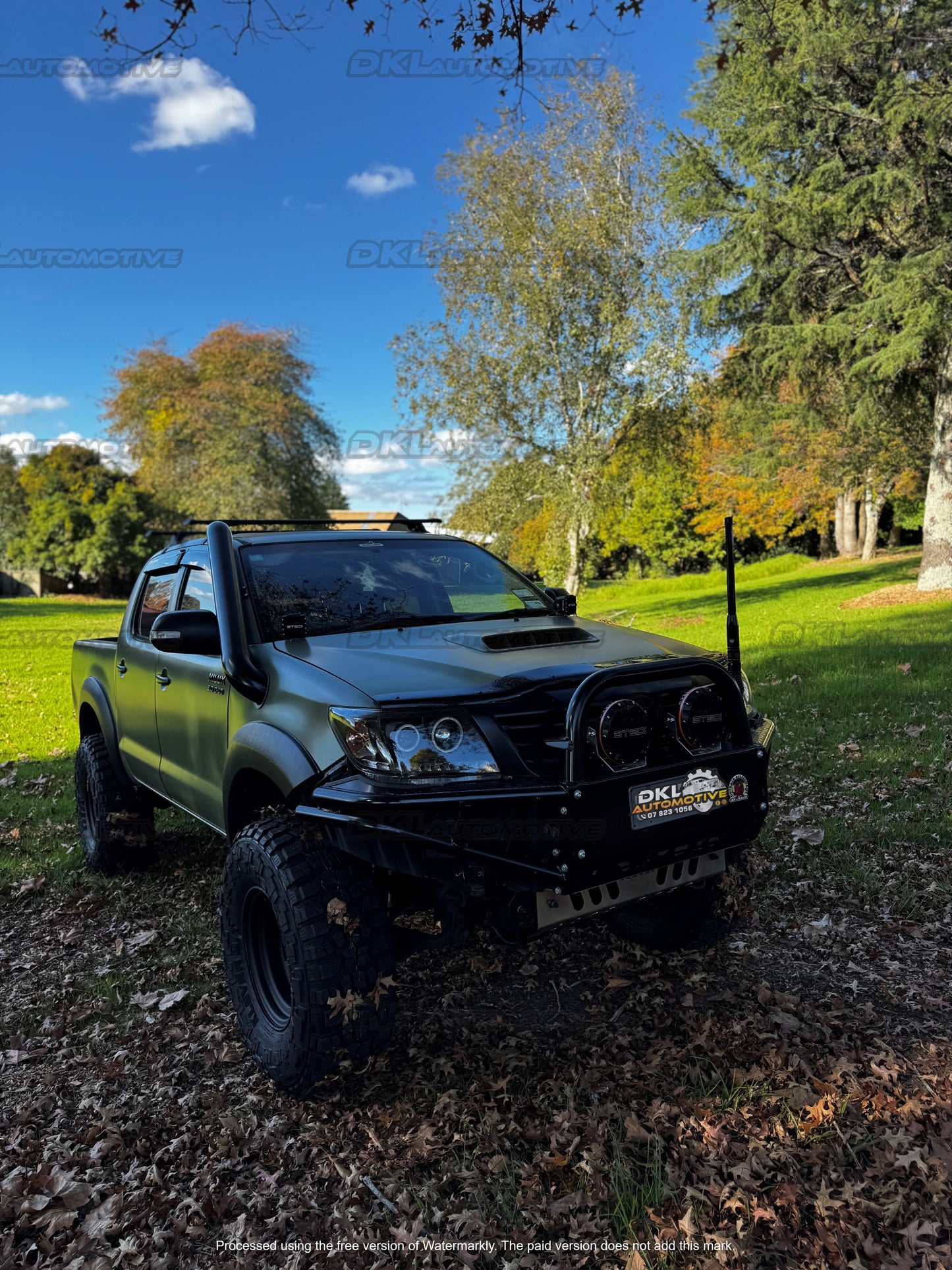 N70 Hilux 4" Short Entry Stainless Snorkel